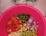 Foto langkah ke 1 dari resep Pepes Peda Asin Daun Singkong.
