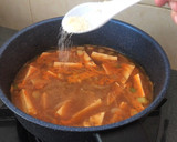 Foto langkah ke 8 dari resep Doenjang Jjigae ala Our Channel.