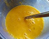 A picture of step 6 of Egg Bhuji with veggies.