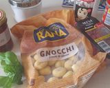 Foto del paso 1 de la receta Ñoquis en salsa de jamón y tomate seco