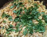 A picture of step 7 of Spicy chicken macroni.