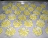 Foto langkah ke 4 dari resep Sagu Keju.