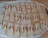 A picture of step 5 of Roll Kuchen.