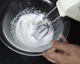 A picture of step 10 of Mango Cheesecake no bake.