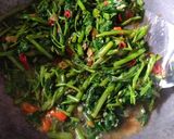 Foto langkah ke 4 dari resep Kangkung Belacan.