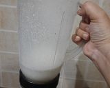 A picture of step 4 of Makhana milk shake.