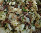 A picture of step 1 of Alu bharta.