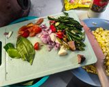 Foto langkah ke 1 dari resep Tumis Cumi Asin dan Jagung.