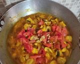A picture of step 5 of Tangy Chilli Mushrooms🍄.