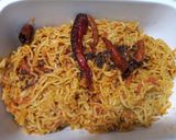 A picture of step 10 of Tomato Tadka Maggi.