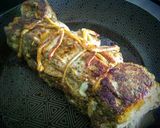 Foto del paso 8 de la receta: Lomito de Cerdo envuelto con reducción de vino tinto al pimentón!