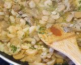 Foto del paso 4 de la receta: Revuelto de gambas y champiñones