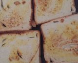 A picture of step 3 of Fish and egg yolk sandwich.