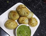 A picture of step 8 of Gujarati stuffed Lilva kachori.