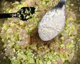 Foto del paso 3 de la receta: Gyozas caseras de gambas