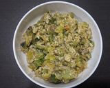 Foto del paso 4 de la receta: Revuelto de zapallitos y champignones