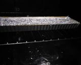 A picture of step 7 of Rio blueberry Creamy jello tart.