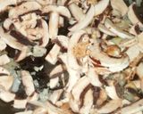 Foto del paso 3 de la receta: Fideos con champignones