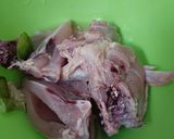 Foto langkah ke 1 dari resep Ayam Ungkep Serundeng Kelapa Frozen.
