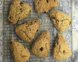 Foto langkah ke 7 dari resep Oatmeal Cranberry Scones.