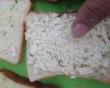 तवा गार्लिक स्टफ चीज़ ब्रेड (Tawa garlic stuff cheese bread recipe in hindi) रेसिपी चरण 3 फोटो