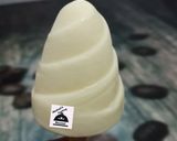 A picture of step 6 of Custard popsicles.