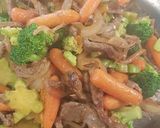 A picture of step 9 of Broccoli, Carrot and Beef stir fry.