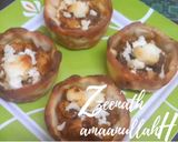 A picture of step 4 of Baked Chicken Pizza Cups.