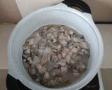 Hình bước làm 2 của món Cháo hàu