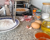 Foto del paso 3 de la receta: Lasaña de Calabacin con Carne Picada de Pollo al ajo y perejil