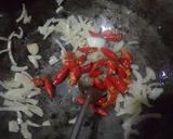 Foto langkah ke 2 dari resep 138. Mie nyemek kuah pedas.