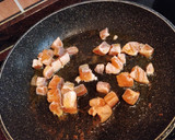 Foto del paso 2 de la receta: Arroz frito con salmón y gambas