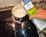 Foto del paso 3 de la receta Leche con Canela y Limón