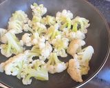 Foto del paso 2 de la receta: Huevos con Coliflor