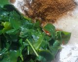 A picture of step 6 of Methi And Bathua Paratha.