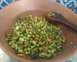 पावटा भाजी (Pavta Bhaji Recipe In Marathi) रेसिपी स्टेप 3 फोटो 