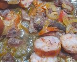 Foto del paso 1 de la receta: Fideos en salsa de chorizos y salamines (reciclado)