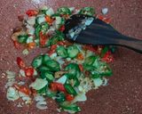 Foto langkah ke 5 dari resep Tumis Bunga Pepaya (Anti Pahit).