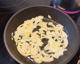 Foto del paso 1 de la receta: Pasta con tomate seco y requesón