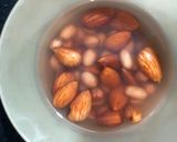 A picture of step 1 of Almond and Peanut soup.