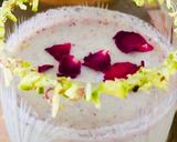 A picture of step 3 of Thandai Summer drink.