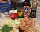 A picture of step 1 of Thai Cashew Chicken.