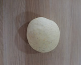 Foto del passaggio 2 della ricetta Corona di pane all'arancia e cannella 🌷