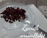 A picture of step 1 of Rose Infusion.