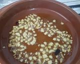 A picture of step 2 of Gambas al ajillo.