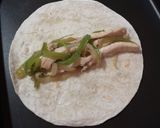 Foto del paso 3 de la receta: Flautas de pollo y verduras