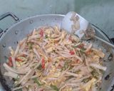 Foto langkah ke 12 dari resep (ASELI) Tumis Lobak Putih + telur😊.