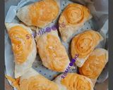 A picture of step 8 of Rose shaped Khajyache Layered Kanavla (CKP style).