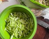 Foto langkah ke 1 dari resep Sayur Santan Labu Siam dan Tempe.