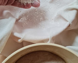 Foto del paso 5 de la receta: Pan de masa madre (MM) combinando harina 000 con harina integral 🥖